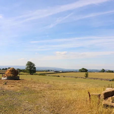 Damson Barn Holiday home Casterton