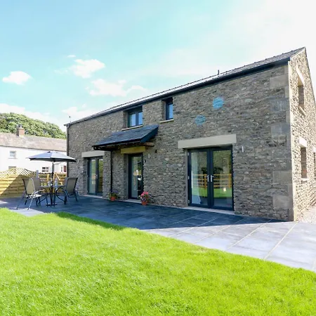 Damson Barn Casterton